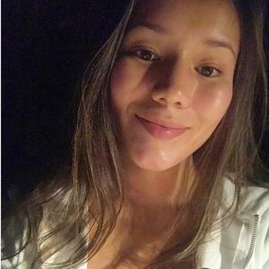 Meet your Posher, Max